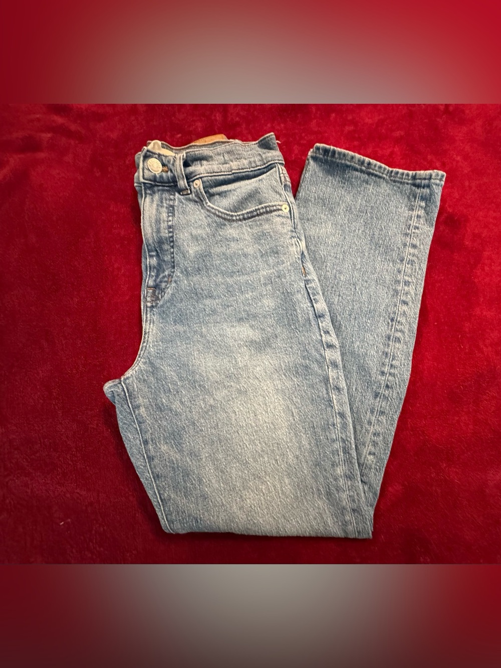 Madewell High-Rise Jeans in Light Blue Wash